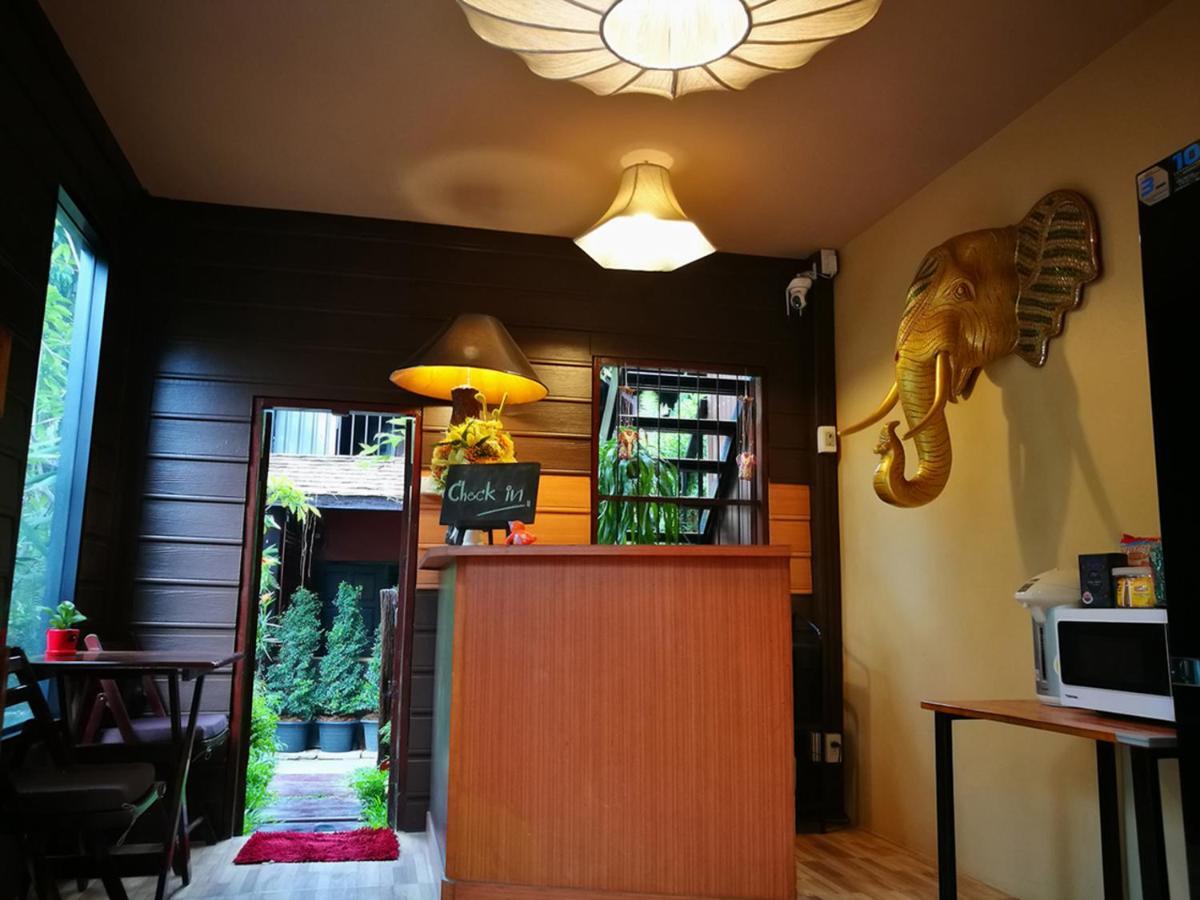 Hoh Guesthouse Čiang Mai Exteriér fotografie